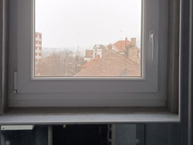 gazkazan-egokarbantartas-bejaratiajto-ablak-fixszunyoghalo-ridsolutionskft-pecs-peremesszunyoghalo-diszpanel-falvisszajavitas