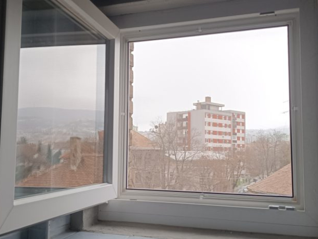 gazkazan-egokarbantartas-bejaratiajto-ablak-fixszunyoghalo-ridsolutionskft-pecs-peremesszunyoghalo-diszpanel-falvisszajavitas