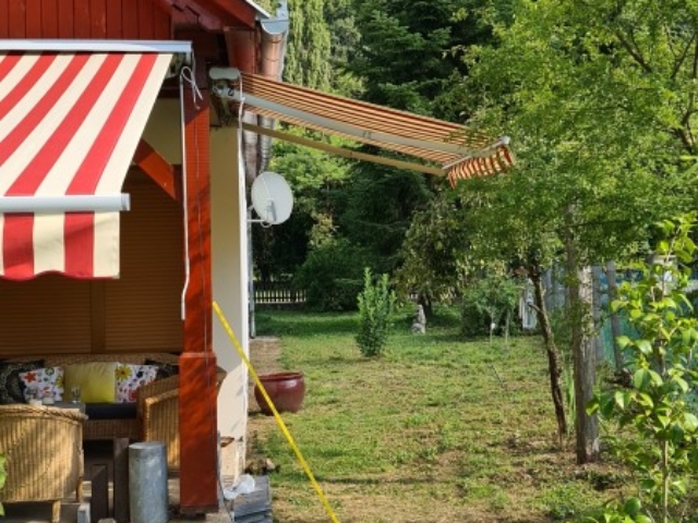 napellenző, napellenző Pécs, könyökkaros napellenző, könyökkaros napellenző Pécs